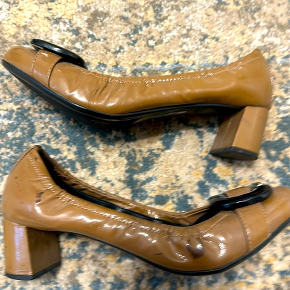 Prada shoes - Picture 3 of 4